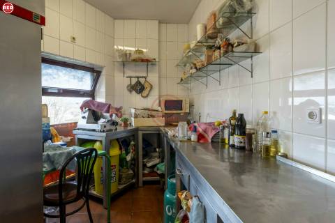 Restaurante/Pizzaria há mais de 25 anos no centro de Gaia