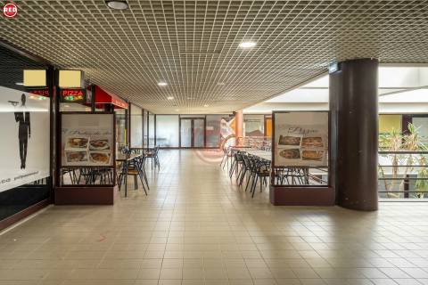 Restaurante/Pizzaria há mais de 25 anos no centro de Gaia