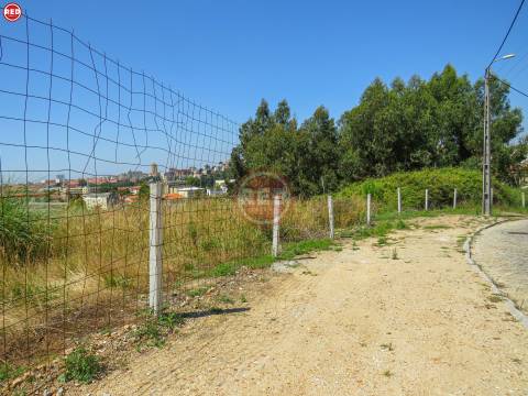 Terreno p/ construção de moradia no Alto das Torres