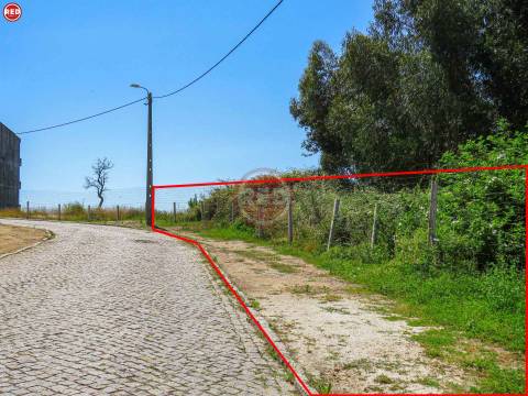 Terreno p/ construção de moradia no Alto das Torres