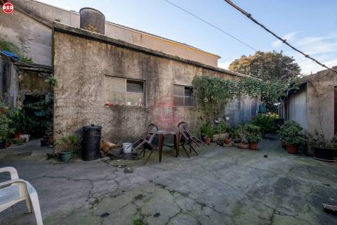 Confeitaria para trespasse em Santo Ovídio