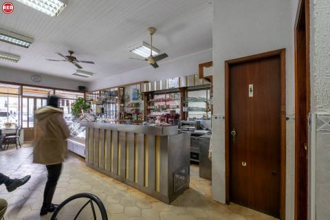 Confeitaria para trespasse em Santo Ovídio