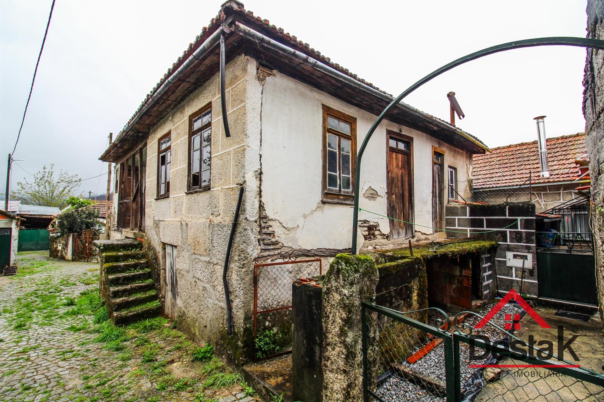 Moradia para venda situada em São Pedro do Sul