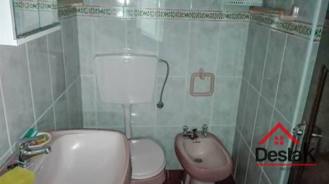 Moradia V2, Crescido Fataunços, Vouzela