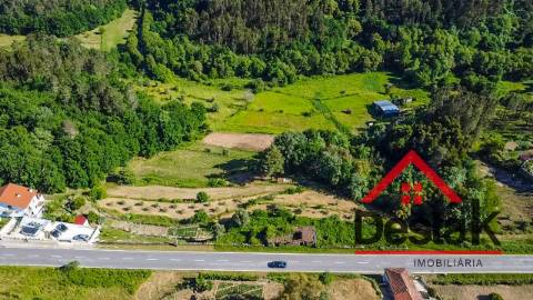 Terreno agrícola próximo à cidade de São Pedro do Sul