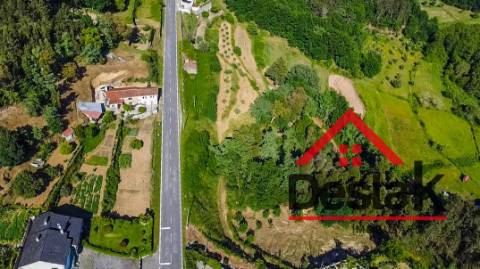 Terreno agrícola próximo à cidade de São Pedro do Sul