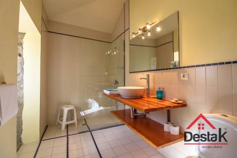 Quinta em Oliveira de Frades com ótima exposição solar