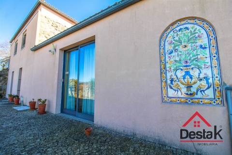 Quinta em Oliveira de Frades com ótima exposição solar