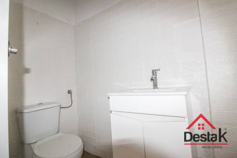 Loja para venda no centro de São Pedro do Sul