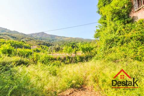 Moradia para venda situada em Sul São Pedro do Sul