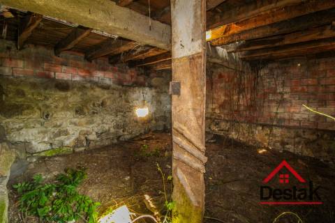 Moradia para venda situada em Sul São Pedro do Sul