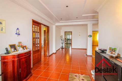 Moradia V5 situada em São Pedro do Sul, Viseu