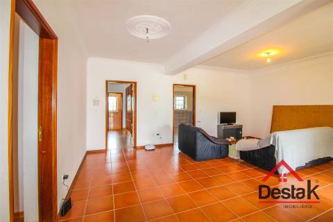 Moradia V5 situada em São Pedro do Sul, Viseu