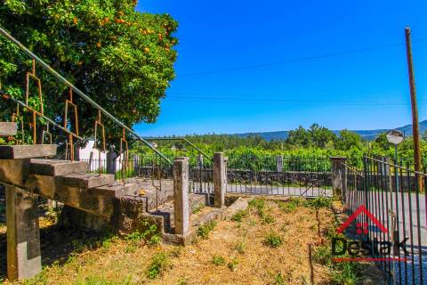 Moradia V3 para venda em Baiões São Pedro do Sul