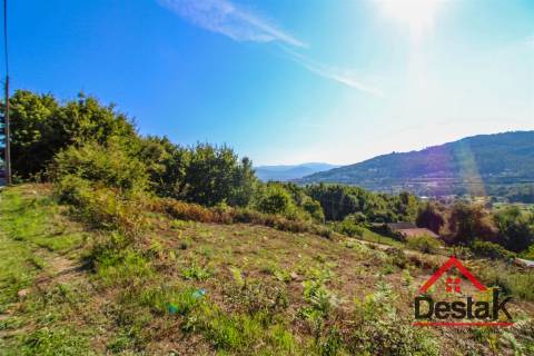 Terreno para venda em Travanca - São Félix