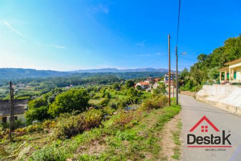 Terreno para venda em Travanca - São Félix