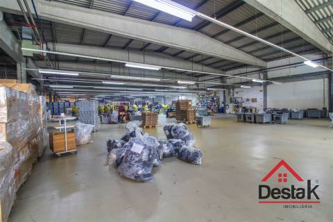 Pavilhão Industrial na Zona Industrial de Oliveira de Frades