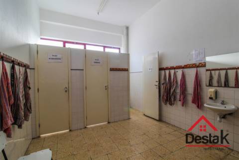 Pavilhão Industrial na Zona Industrial de Oliveira de Frades