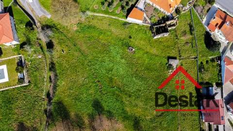 Terreno Urbano em zona nobre de São Pedro do Sul