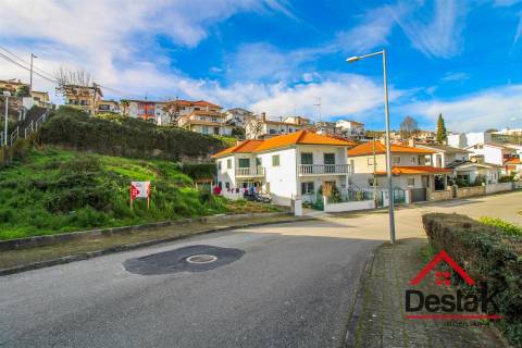 Lote de terreno para construção com 600 m² no centro da cidade