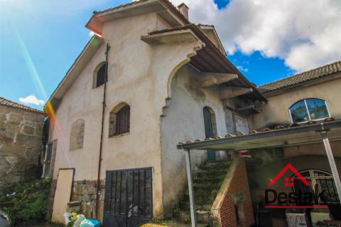 Moradia em fase de construção para venda, em São Vicente de Lafões, Oliveira de Frades