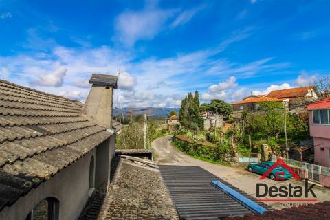Moradia em fase de construção para venda, em São Vicente de Lafões, Oliveira de Frades