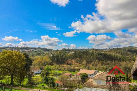 Moradia em fase de construção para venda, em São Vicente de Lafões, Oliveira de Frades