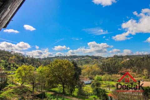 Moradia em fase de construção para venda, em São Vicente de Lafões, Oliveira de Frades