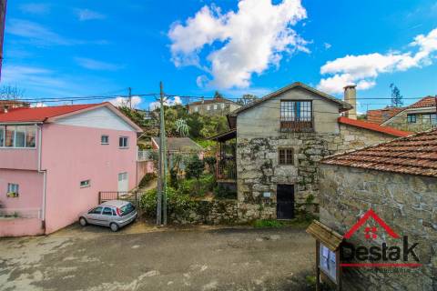 Moradia em fase de construção para venda, em São Vicente de Lafões, Oliveira de Frades