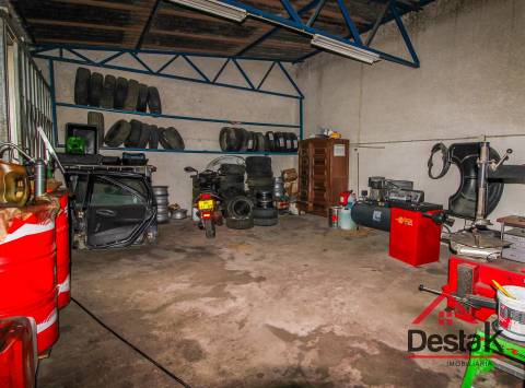 Oficina totalmente equipada para arrendamento em São Pedro do Sul