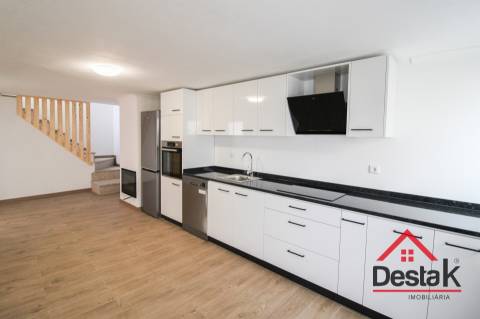 Moradia V3 para venda em Negrelos, São Pedro do Sul