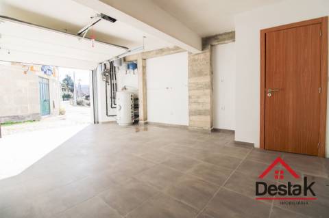 Moradia V3 para venda em Negrelos, São Pedro do Sul