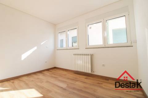 Moradia V3 para venda em Negrelos, São Pedro do Sul