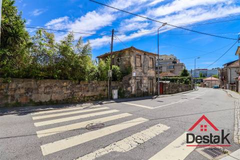 Terreno Urbano  Venda em Custóias, Leça do Balio e Guifões,Matosinhos