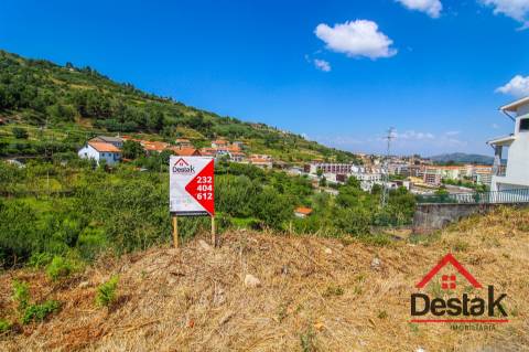 Lote de terreno para venda em Lamego