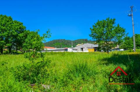Terreno para contrução com 10.280m² em Várzea, São Pedro do Sul, para venda
