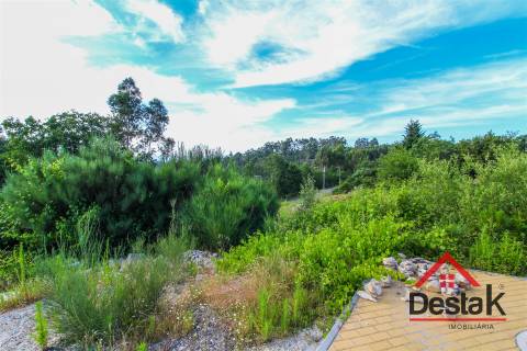 Lote de Terreno para venda em Vouzela