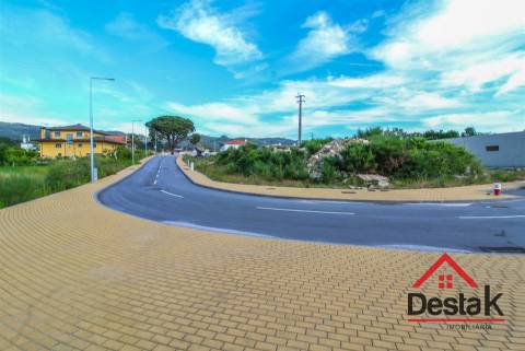 Lote de Terreno para venda em Vouzela