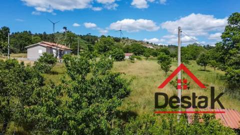 Terreno em Vila Chã da Beira