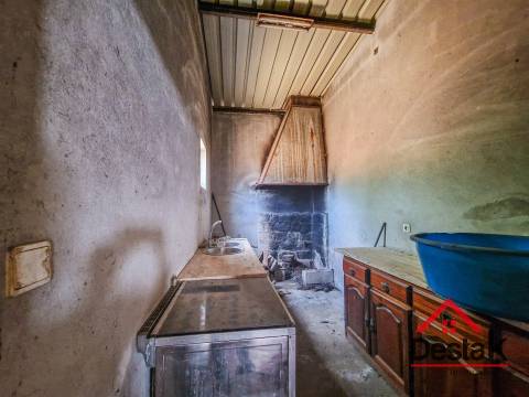 Terreno em Vila Chã da Beira