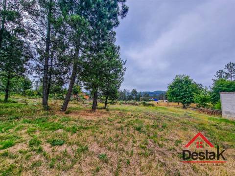 Terreno à venda em Carvalhal