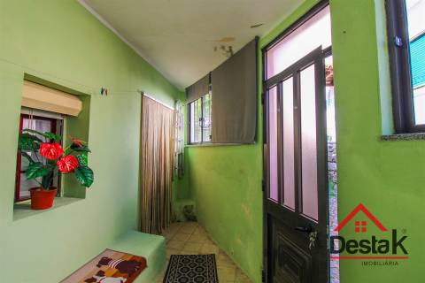 Moradia V4 em Covas, Fornelo do Monte, Vouzela