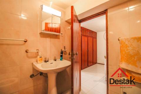 Moradia V4 em Covas, Fornelo do Monte, Vouzela