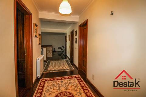 Moradia V5 situada em  São Pedro do Sul Viseu