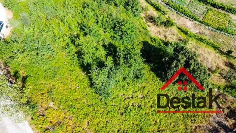 Terreno de 900 m² em Castro Daire