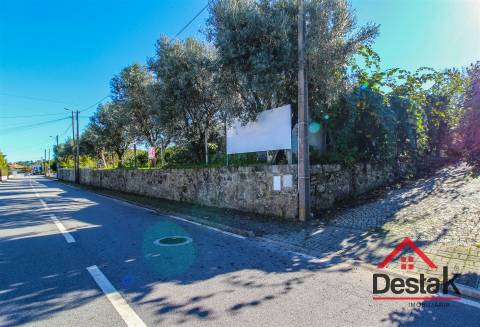 Lote urbano para construção à venda em Moçâmedes