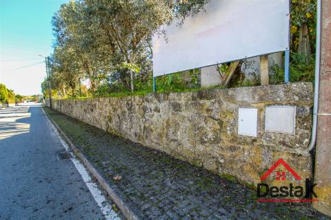 Lote urbano para construção à venda em Moçâmedes