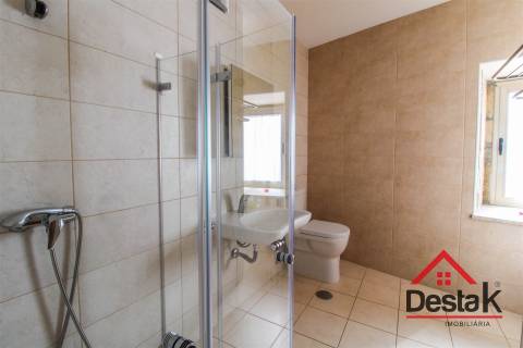 Moradia V4 no Candal, São Pedro do Sul