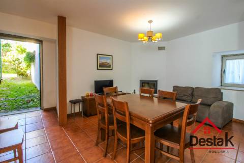 Moradia V4 no Candal, São Pedro do Sul