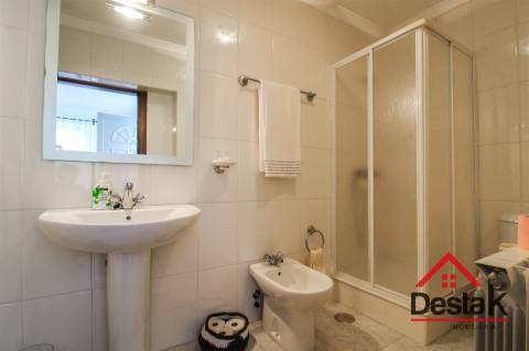 Moradia isolada V5 para venda em São Pedro do Sul